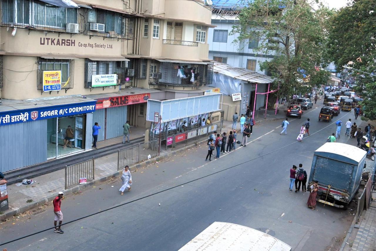 Sagar Dormitory Andheri - Nearest To Andheri Railway Station West Bombay Extérieur photo