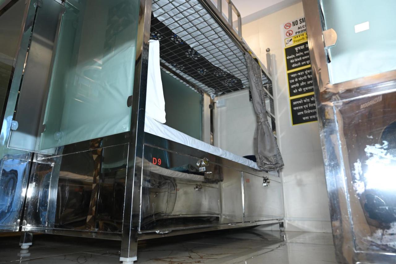 Sagar Dormitory Andheri - Nearest To Andheri Railway Station West Bombay Extérieur photo