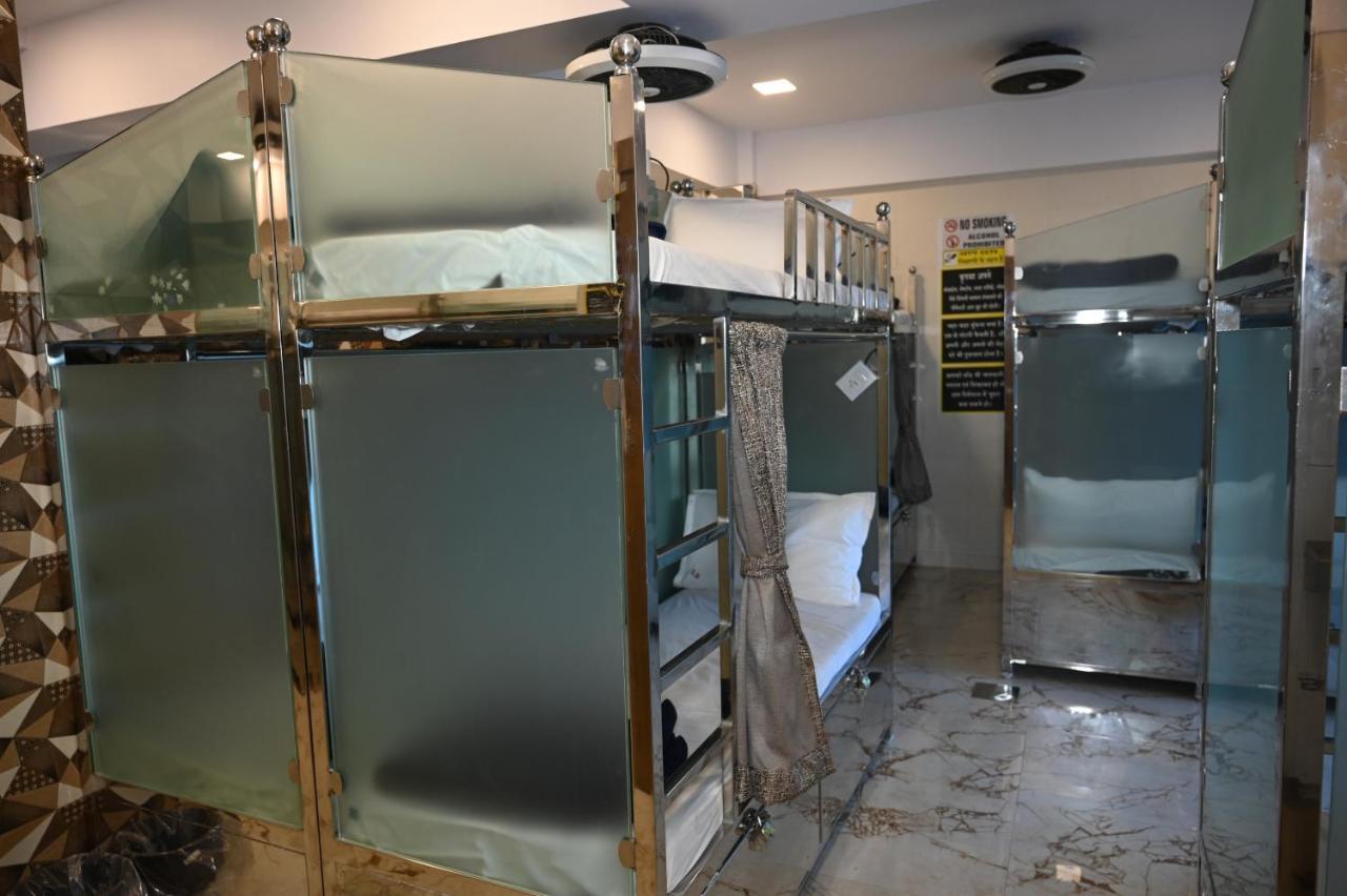 Sagar Dormitory Andheri - Nearest To Andheri Railway Station West Bombay Extérieur photo